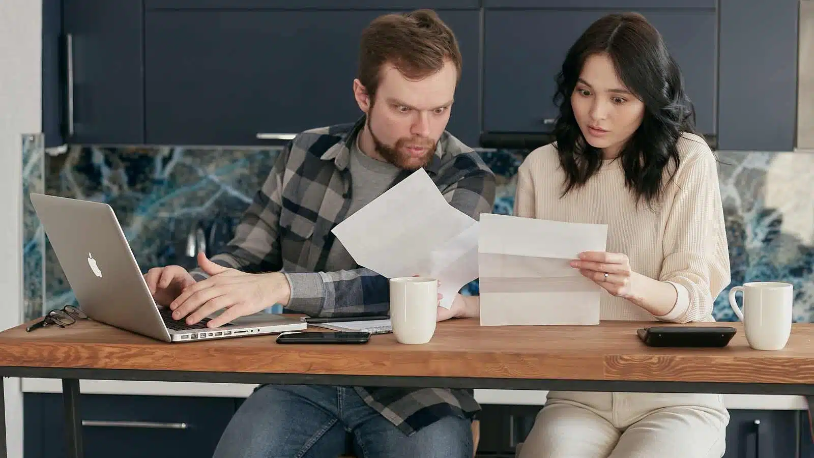 10 Finest Reactions to the Financial institution Account Info on Job Software Rip-off