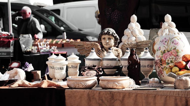 The best way to Make Cash With Some Outdated Issues You Have